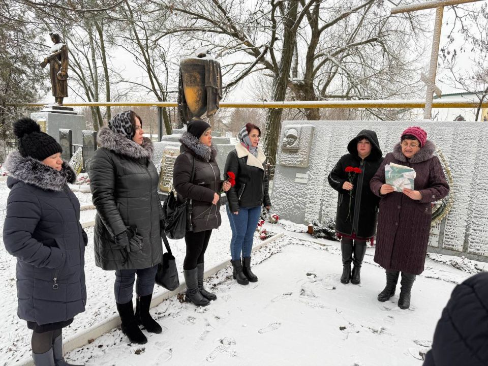 Отчет о проделанной работе Петровского отдела жизнеобеспечения населенных пунктов Петровка, Войтово (03.12.2025-10.12.2025): Отчет о проделанной работе Петровского отдела жизнеобеспечения населенных пунктов Петровка, Войтово (03.12.2025-10.12.2025):