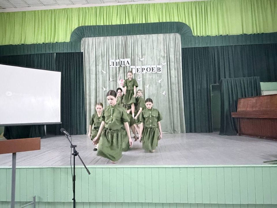 Патриотический проект «Лица Героев» – в Красном Луче Патриотический проект «Лица Героев» – в Красном Луче