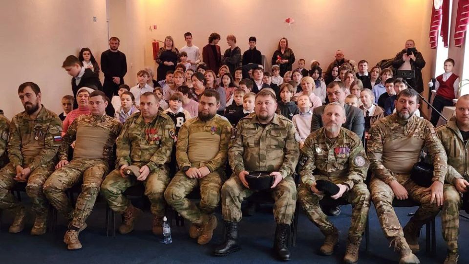 В Ящиково торжественно отметили День Героев Отечества В Ящиково торжественно отметили День Героев Отечества
