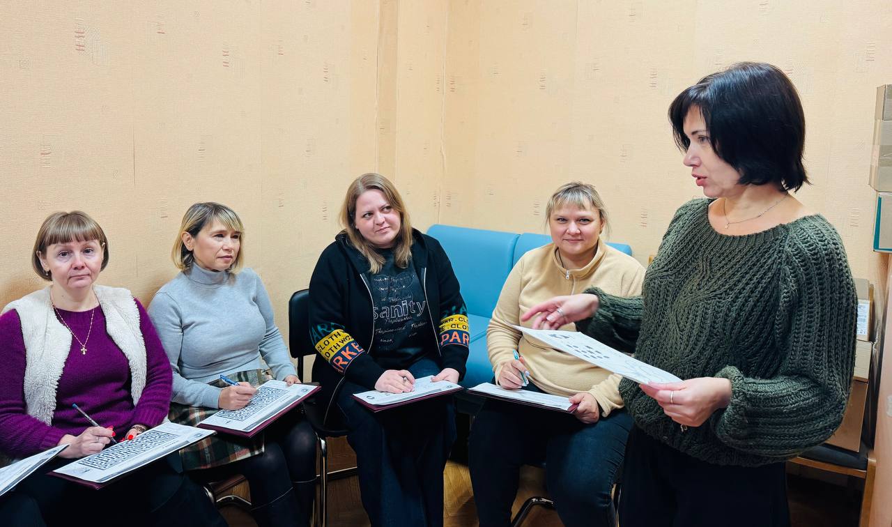 В Центре почтовой связи №3 Антрацит прошел час просвещения В Центре почтовой связи №3 Антрацит прошел час просвещения