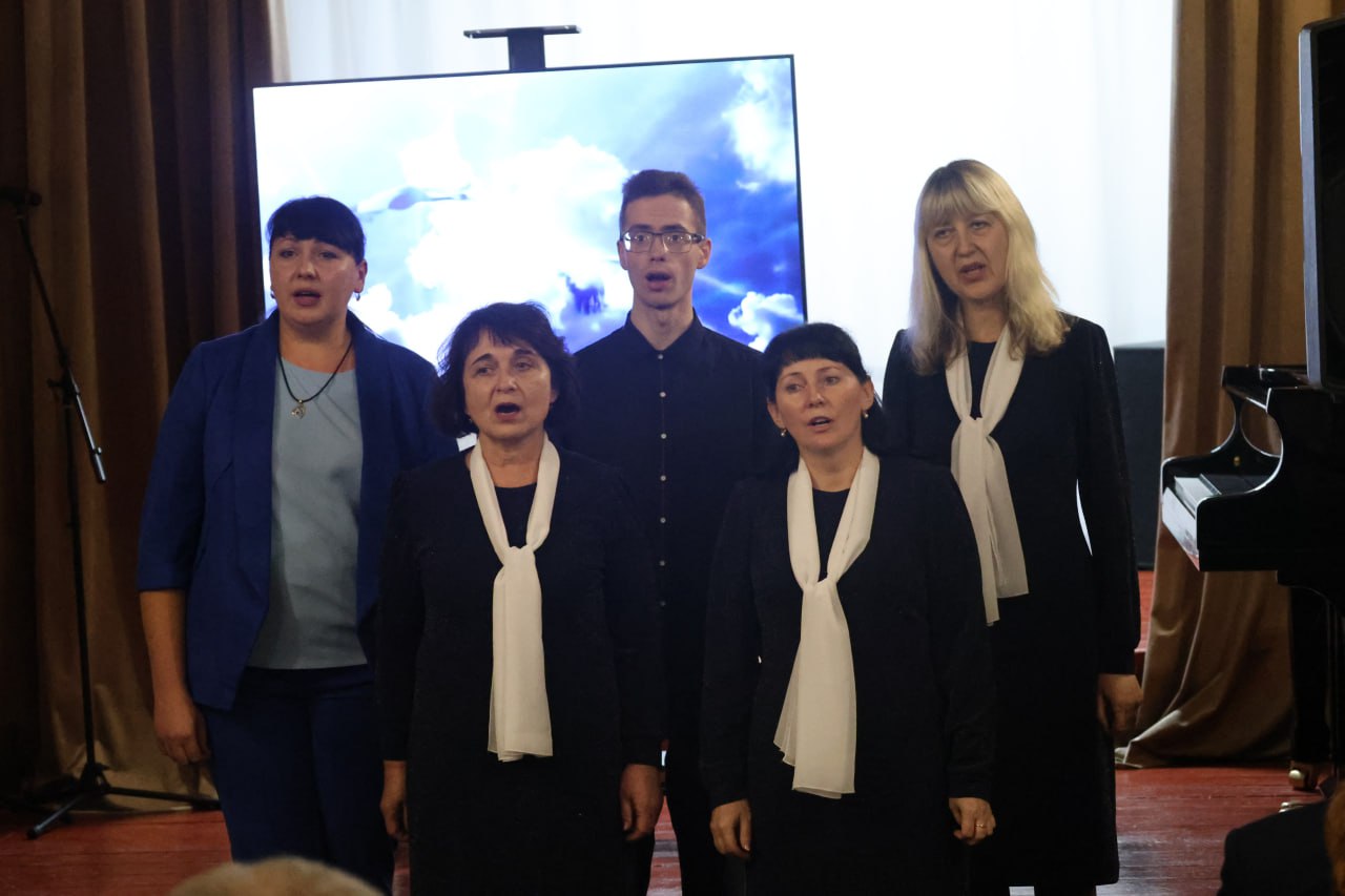 В Зоринске прошло торжественное мероприятие ко Дню Героев Отечества В Зоринске прошло торжественное мероприятие ко Дню Героев Отечества