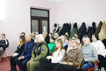 Светлана Гизай: На Славяносербщине продолжается цикл мероприятий «Без срока давности», посвященный трагедии мирного населения в годы Великой Отечественной войны и необъявленной войне Украины против народа Донбасса