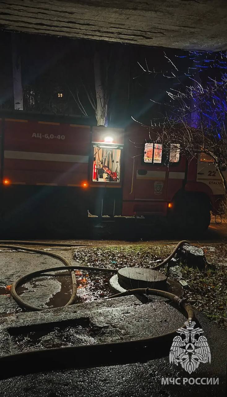 В Стаханове на пожаре погиб человек