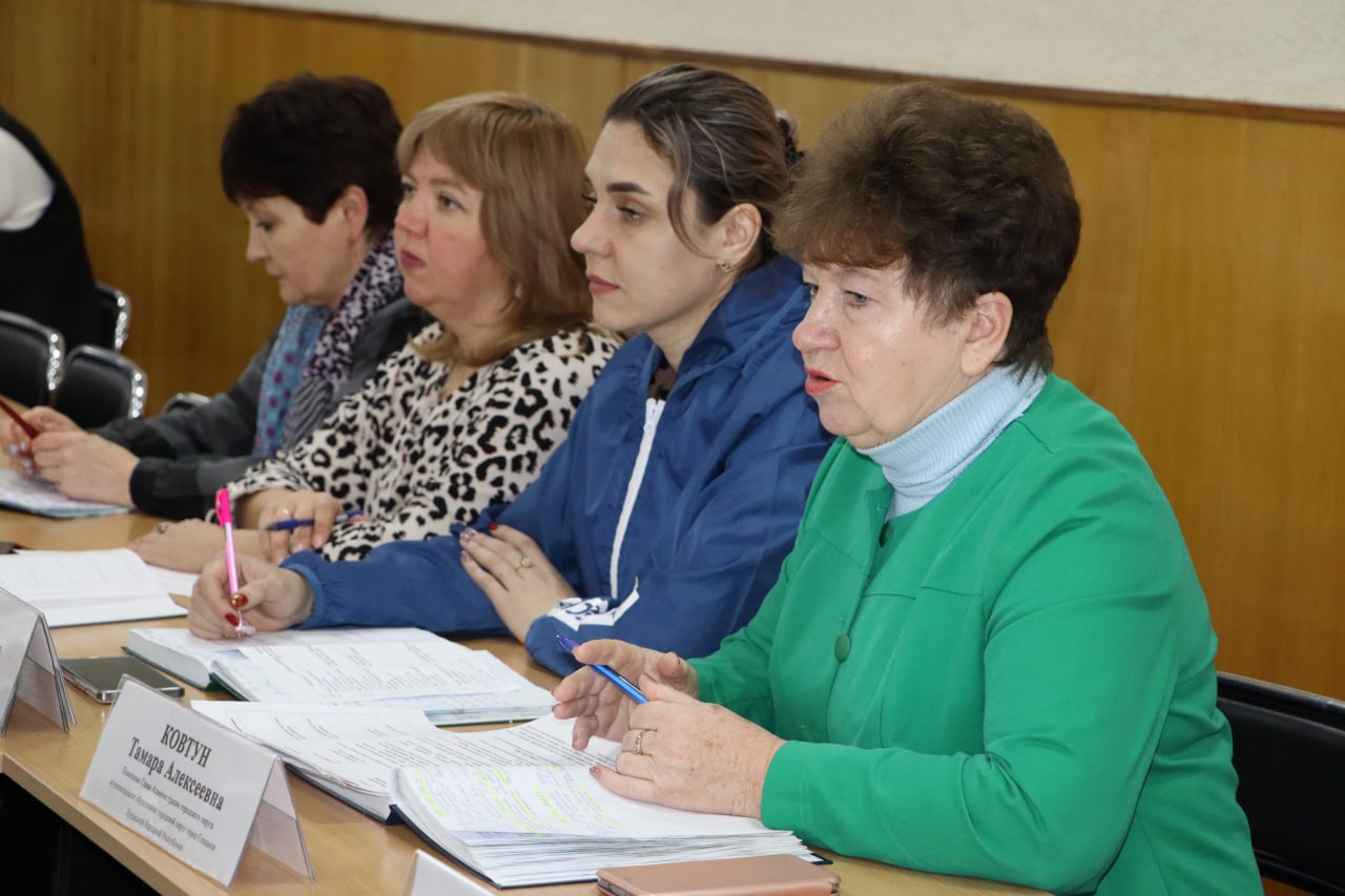 Наталия Жулинская: Сегодня, по нашей доброй традиции, встретились с семьями погибших героев — участников специальной военной операции и бойцов ополчения