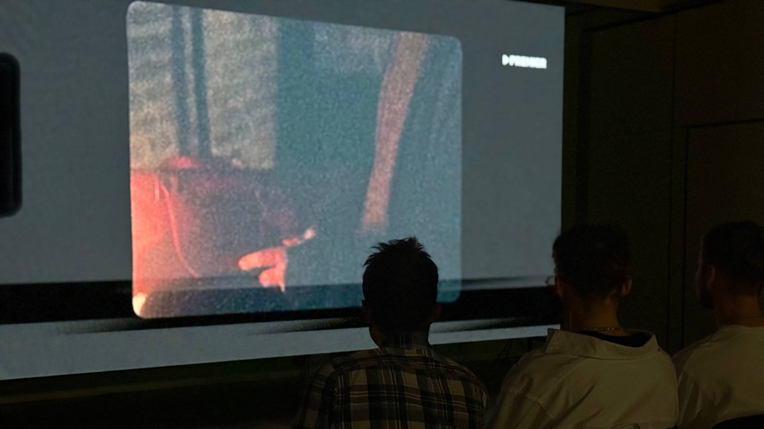 Вечерний просмотр сериала — Вечерний просмотр сериала —