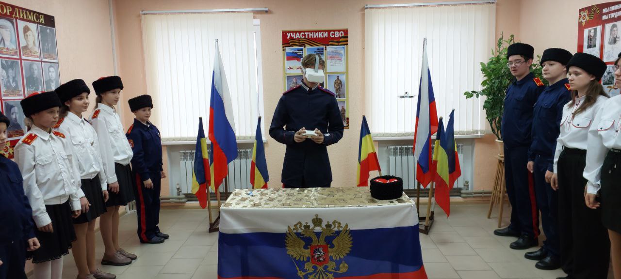 Вячеслав Третьяков: В ГБОУ ЛНР "КУДРЯШОВСКАЯ ОШ" ПАЛАНКЕ ИМЕНИ МАТВЕЯ ПЛАТОВА состоялись мероприятия, посвящённые ДНЮ ГЕРОЕВ ОТЕЧЕСТВА Вячеслав Третьяков: В ГБОУ ЛНР "КУДРЯШОВСКАЯ ОШ" ПАЛАНКЕ ИМЕНИ МАТВЕЯ ПЛАТОВА состоялись мероприятия, посвящённые ДНЮ ГЕРОЕВ ОТЕЧЕСТВА