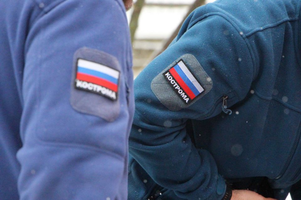 Передовой пожарноспасательный комплекс «Огнеборец» прибыл в Меловский МО из Костромы Передовой пожарноспасательный комплекс «Огнеборец» прибыл в Меловский МО из Костромы