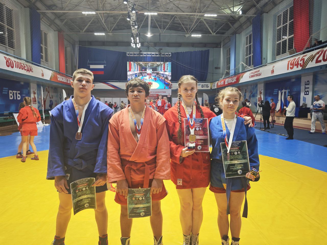 ПУНКТ ОТБОРА НА ВОЕННУЮ СЛУЖБУ ПО КОНТРАКТУ г. Стаханов ПУНКТ ОТБОРА НА ВОЕННУЮ СЛУЖБУ ПО КОНТРАКТУ г. Стаханов