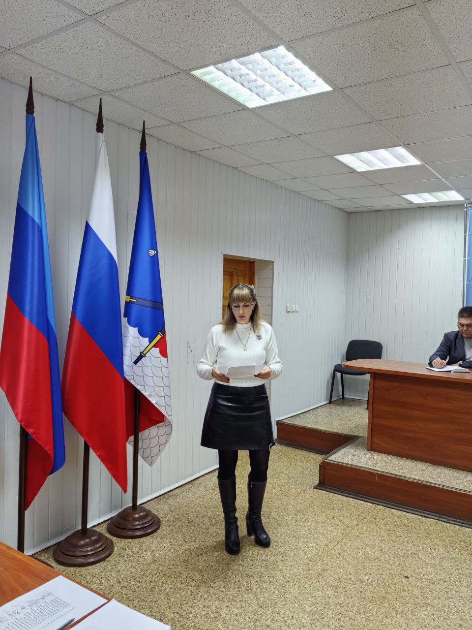 10.12.2025г. в Станице Луганской было проведено XLII заседание сессии I созыва Совета депутатов Станично-Луганского МО ЛНР 10.12.2025г. в Станице Луганской было проведено XLII заседание сессии I созыва Совета депутатов Станично-Луганского МО ЛНР