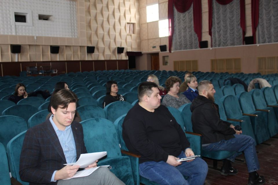 Виталий Коваленко: Сегодня состоялось заседание муниципальной комиссии по делам несовершеннолетних и защите их прав Беловодского муниципального округа под председательством заместителя комиссии Натальи Мележик Виталий Коваленко: Сегодня состоялось заседание муниципальной комиссии по делам несовершеннолетних и защите их прав Беловодского муниципального округа под председательством заместителя комиссии Натальи Мележик