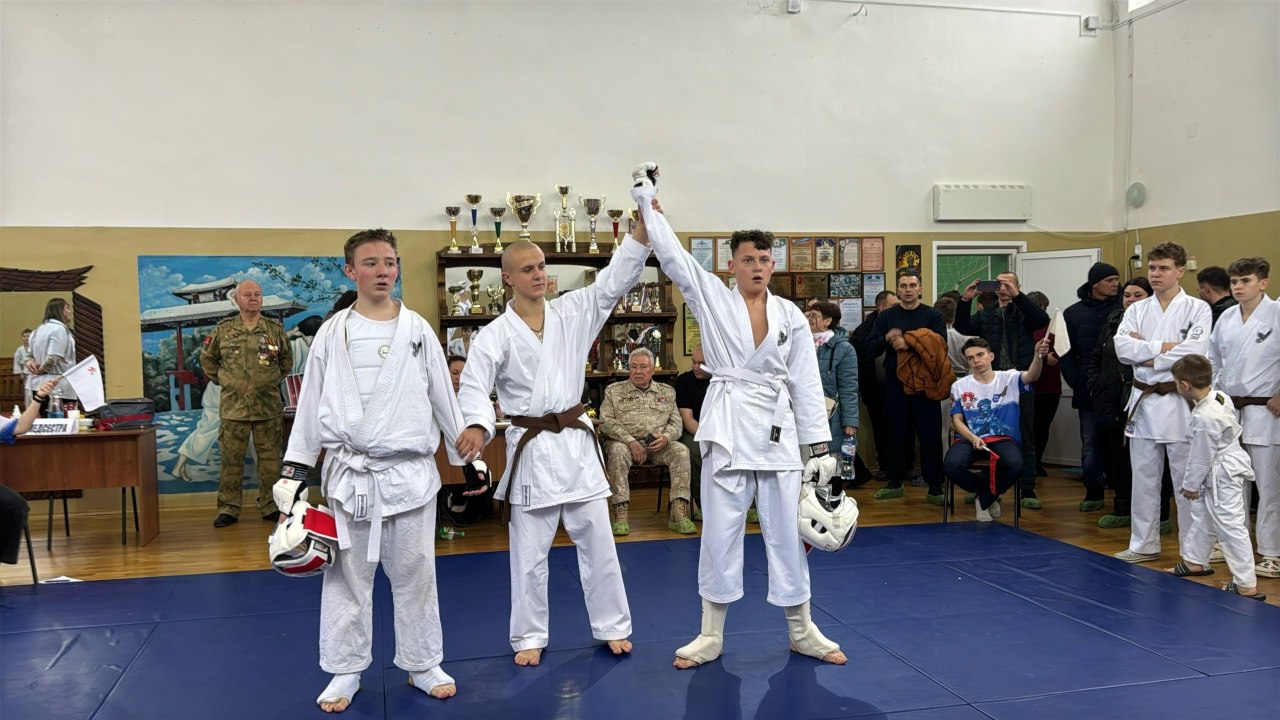 Лутугинская спортивная школа присоединилась к Международному турниру по единоборствам Лутугинская спортивная школа присоединилась к Международному турниру по единоборствам