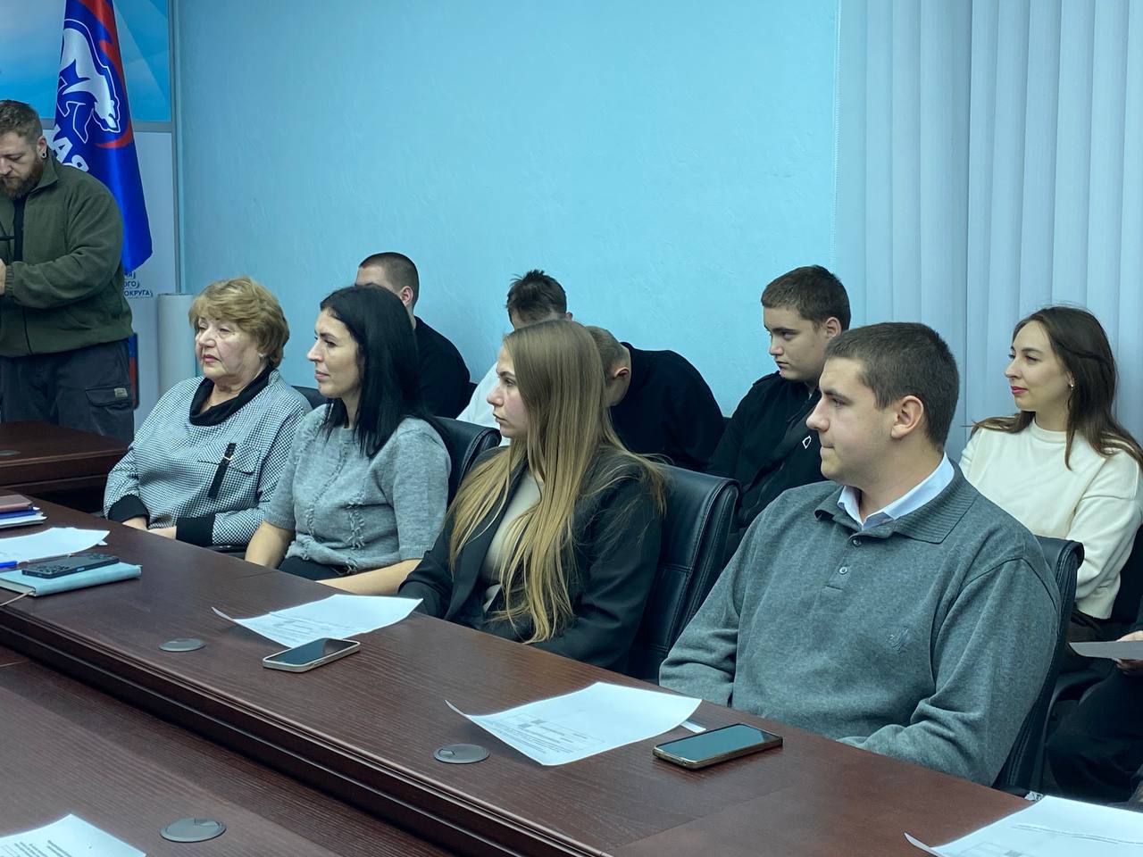 Виктория Сошина: Совместно с и.о первого заместителя министра Молодёжной политики ЛНР Евгением Поддубным и моим заместителем Еленой Рахмуковой встретились с активной молодёжью нашего округа в рамках проекта «ГосСтарт.Диалог» Виктория Сошина: Совместно с и.о первого заместителя министра Молодёжной политики ЛНР Евгением Поддубным и моим заместителем Еленой Рахмуковой встретились с активной молодёжью нашего округа в рамках проекта «ГосСтарт.Диалог»