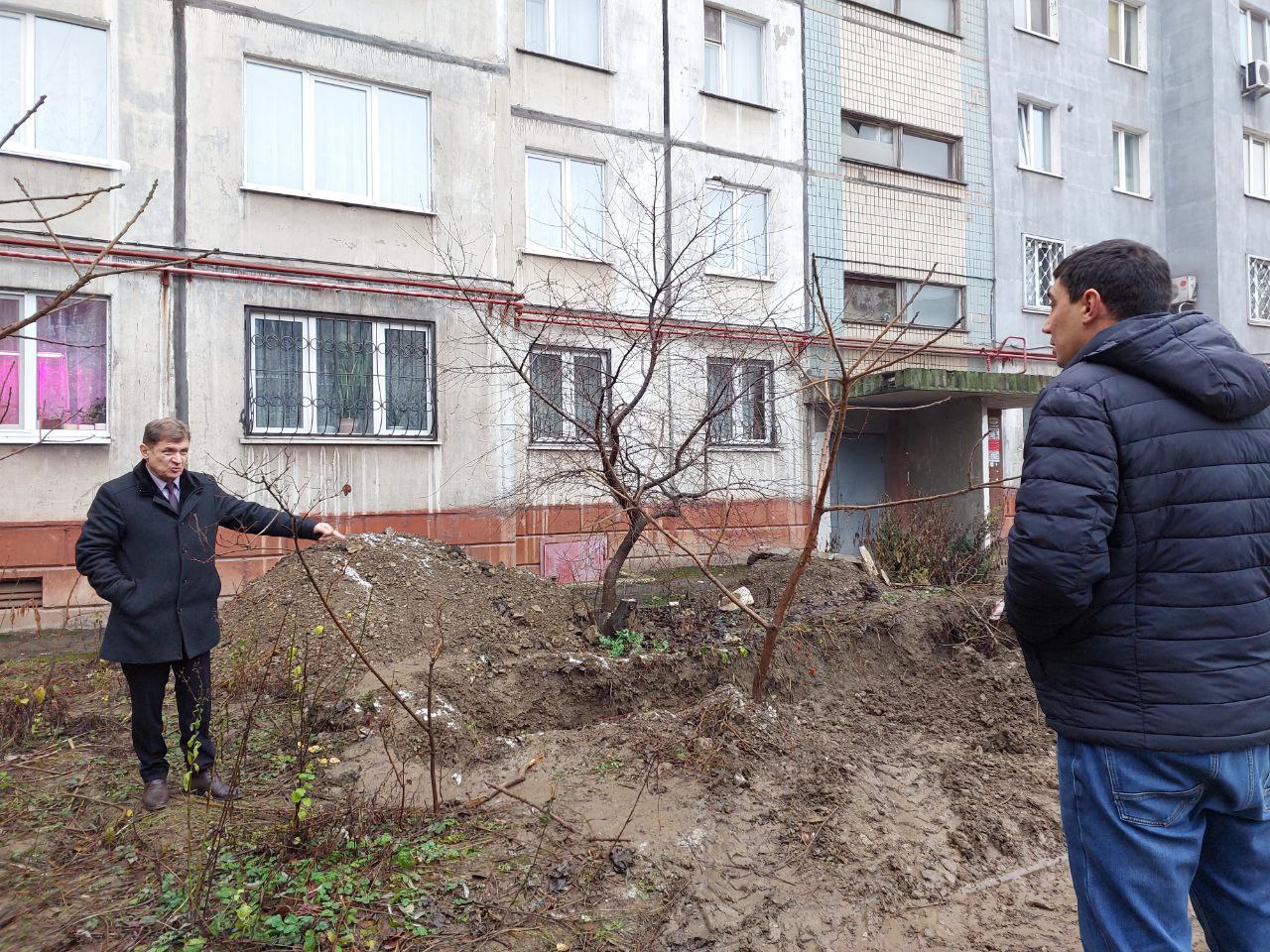 Депутатский час в Алчевске: Мониторинг температурного режима в образовательных учреждениях Депутатский час в Алчевске: Мониторинг температурного режима в образовательных учреждениях