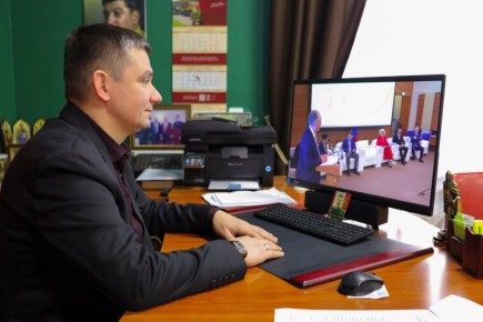 Александр Ермоленко в рамках парламентских слушаний Госдумы ознакомился с вопросами детского оздоровления в 2026 году