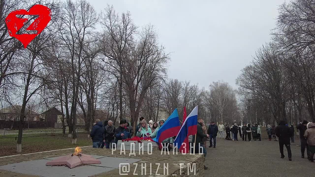 Новости Жизни!. 9 декабря в Белокуракино состоялся торжественный митинг «Подвигов героев будем достойны», посвященный Дню Героев Отечества