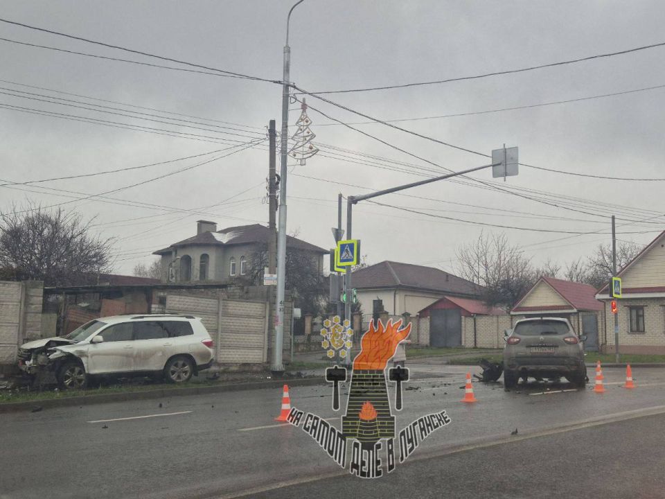 Утреннее ДТП на Херсонской Утреннее ДТП на Херсонской
