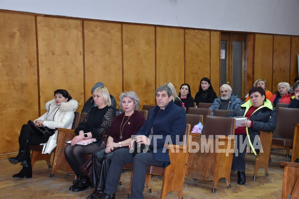 ������� ��������������� ���������� �������� � ����������������� ������������� ���������� ������