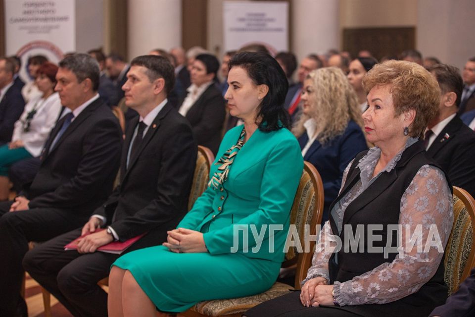 ������ ������������� ��������������� ���������� �������� ����������� �������