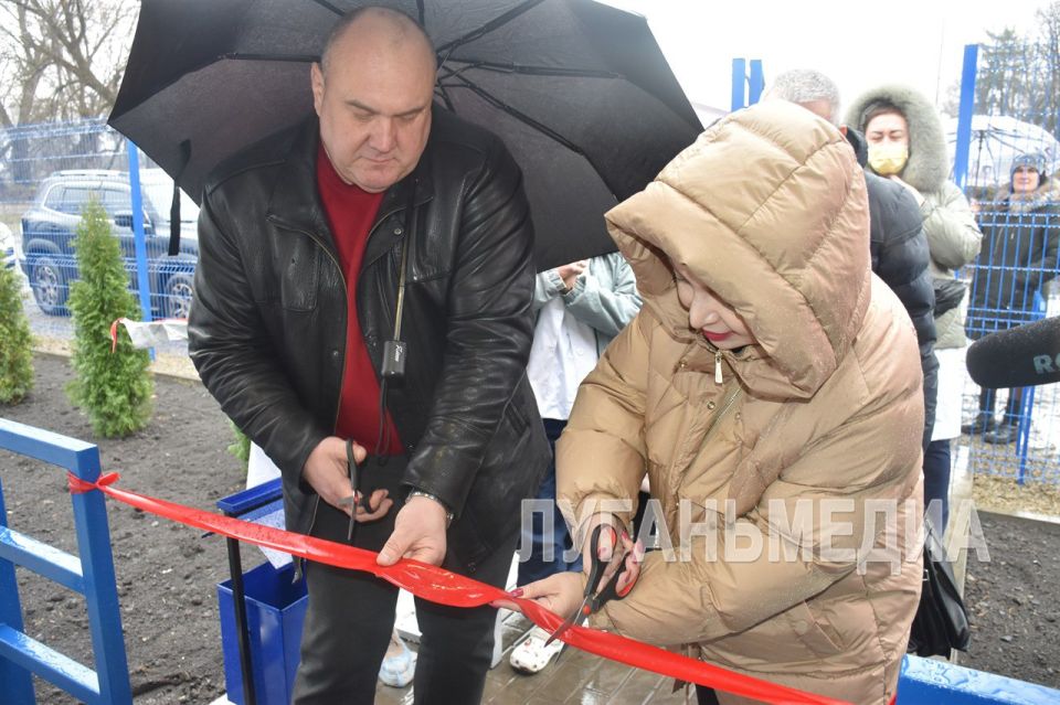 � ������������ ������� ����� �����������-���������� �����