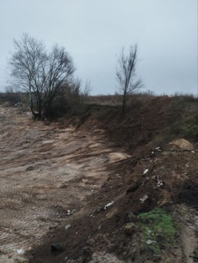 Работники МБУ Центр «Благоустройство» завершили масштабные работы по ликвидации крупной стихийной свалки на территории села Шульгинка