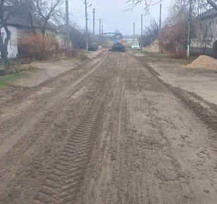 Грейдирование улиц в Старобельском округе — работы идут по графику