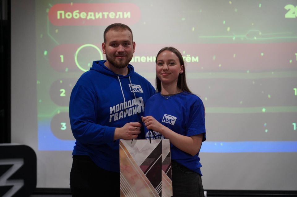 Проверили знания ко Дню Конституции Проверили знания ко Дню Конституции