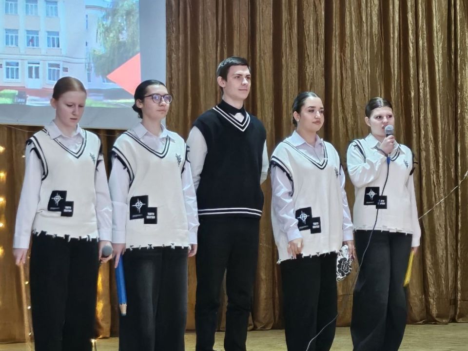 В Брянковском колледже ЛГПУ прошёл яркий и насыщенный День открытых дверей В Брянковском колледже ЛГПУ прошёл яркий и насыщенный День открытых дверей