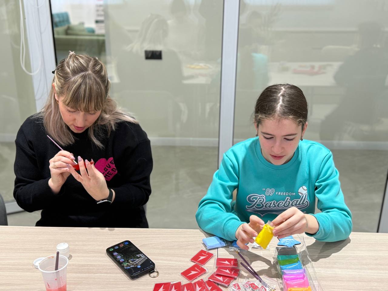 В Перевальской библиотеке прошло мероприятие в рамках форума "Родные - Любимые" В Перевальской библиотеке прошло мероприятие в рамках форума "Родные - Любимые"