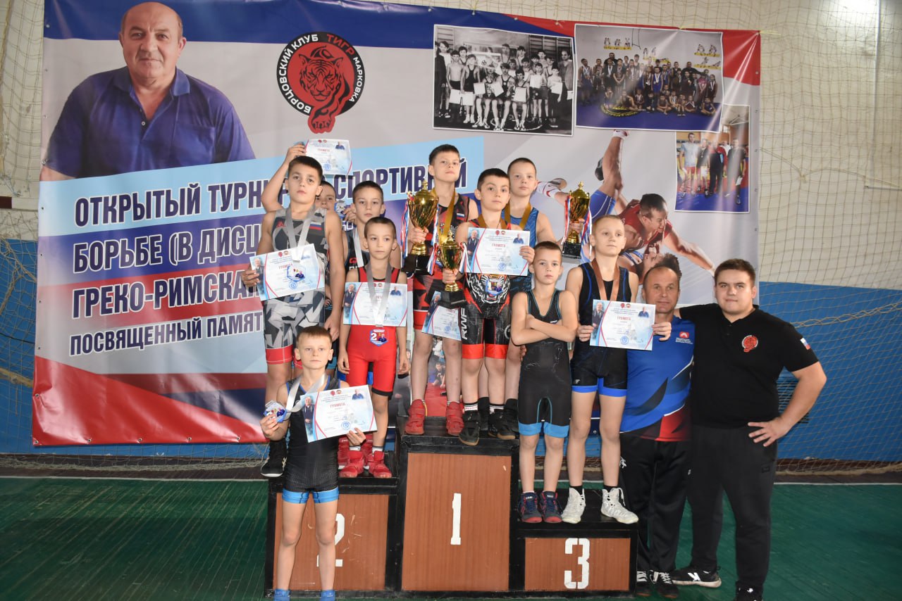 Юлия Кожухарь: Сегодня в Новопскове собрались юные таланты спортивной борьбы, чтобы почтить память выдающегося наставника Александра Сафарбековича Абаева Юлия Кожухарь: Сегодня в Новопскове собрались юные таланты спортивной борьбы, чтобы почтить память выдающегося наставника Александра Сафарбековича Абаева