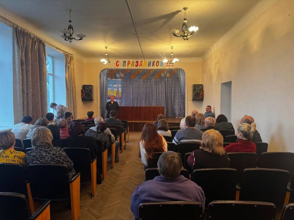 ���������� ������ ���� ������ "�������������" ������� ������ ���������������� ������ � ����������� ��� ��� ���������������� ������� ���������