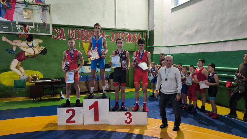 � ����������� ��������� �������� ������ ��� ��� ������� �� �����-������� ������ ����� ������, ����������� ������ �������� �� ���������� ������ ������ �����������: ��������� �.�., ������������ �.�., ��������� �.�. ���...