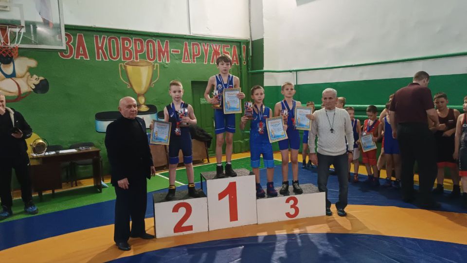 � ����������� ��������� �������� ������ ��� ��� ������� �� �����-������� ������ ����� ������, ����������� ������ �������� �� ���������� ������ ������ �����������: ��������� �.�., ������������ �.�., ��������� �.�. ���...