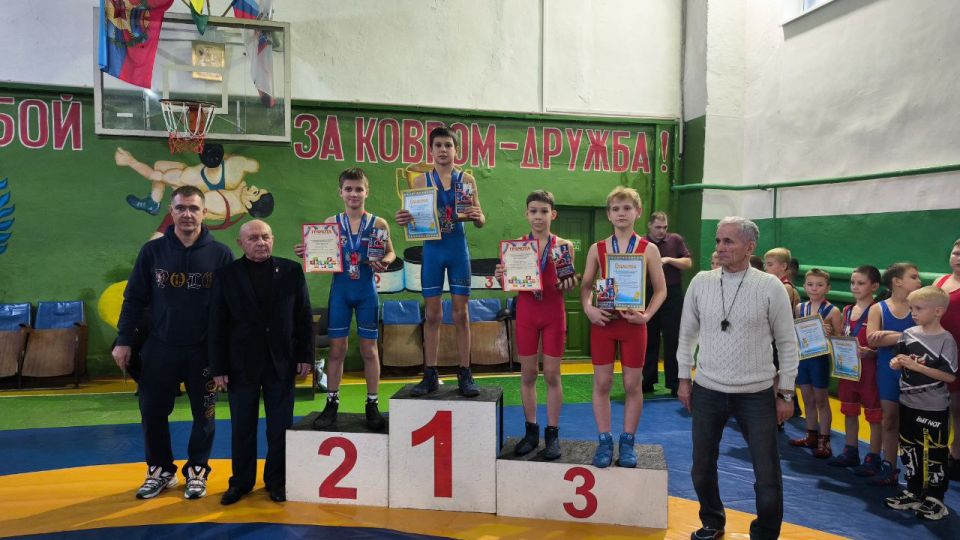 � ����������� ��������� �������� ������ ��� ��� ������� �� �����-������� ������ ����� ������, ����������� ������ �������� �� ���������� ������ ������ �����������: ��������� �.�., ������������ �.�., ��������� �.�. ���...