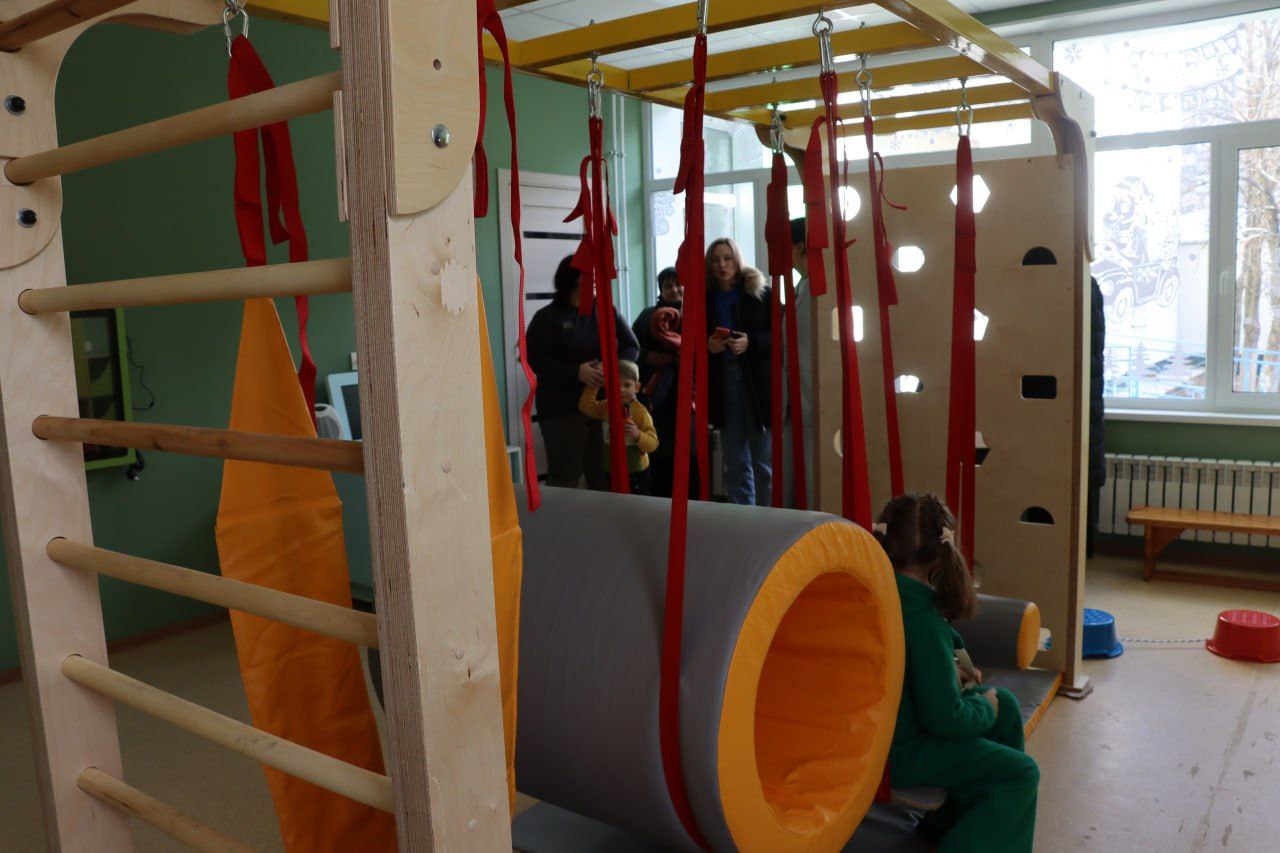 Яна Сылкина: Выходные проводим с пользой-вчера к северодонецким мальчишкам и девчонкам впервые в этом году приходил Дед мороз Яна Сылкина: Выходные проводим с пользой-вчера к северодонецким мальчишкам и девчонкам впервые в этом году приходил Дед мороз