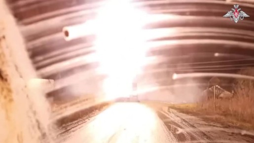 Экипаж системы ТОС-1А «Солнцепек» ВС РФ уничтожил замаскированные позиции противника в Харьковской области