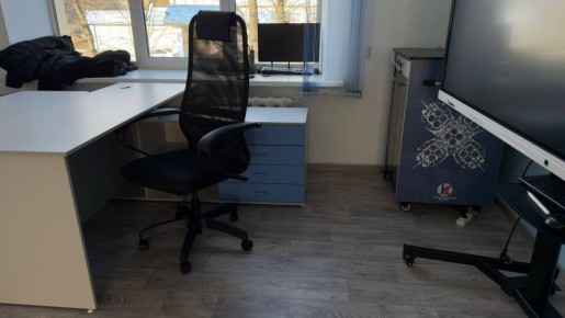 Ровеньковская гимназия №1 имени Г. С. Шонина, в рамках сотрудничества с Госкорпорацией «Роскосмос», обновила оснащение Космического класса