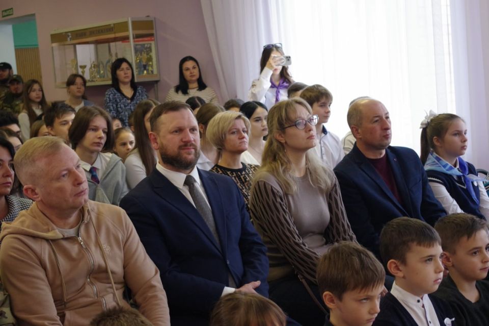 ������ ����������: ������� � ������� ��������� ������� ������-������� � ������ � �����������, �������� ��� ���������� �����