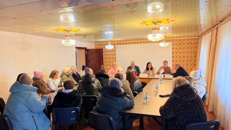 Сергей Козенко: Провел встречу в городе Суходольске с семьями Героев – участников специальной военной операции, погибших при защите Отечества