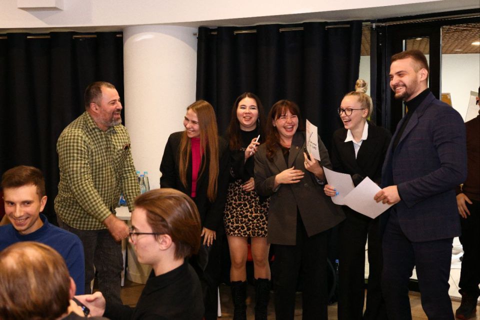 ������ �������: �������� � ���� �������!. � �������� �������� ������� ������� � ��������������� ������ "����� �������� ��������", �������������� �������� ������� ��� � ���������� ����������� ��� �������� ������ ���