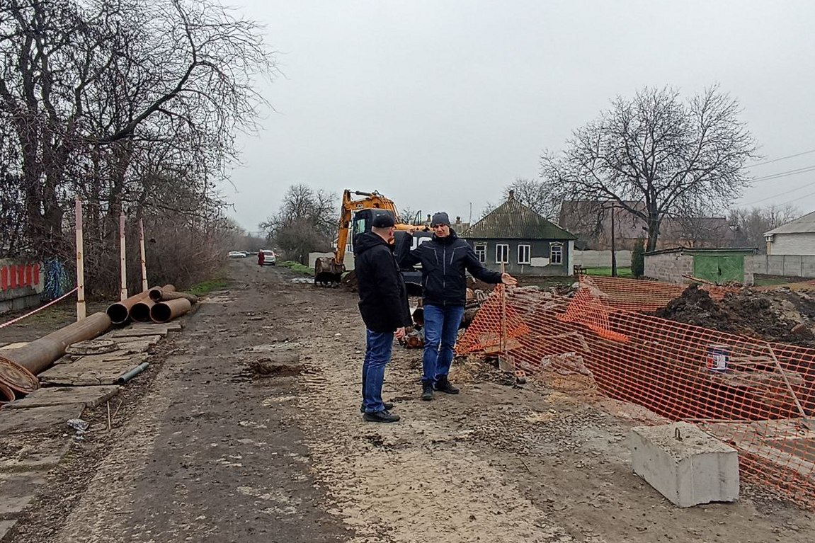 Красноярские специалисты завершают ремонт водовода в Свердловском муниципальном округе ЛНР Красноярские специалисты завершают ремонт водовода в Свердловском муниципальном округе ЛНР