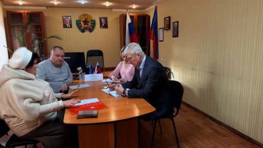 Сергей Козенко: Сегодня, в соответствии с утвержденным графиком, провел выездной личный прием граждан в городе Суходольске