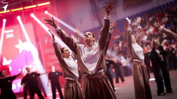 Громко, ярко, в наших традициях