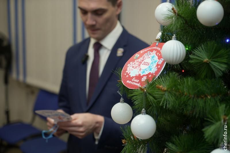 Глава Череповца исполнит желание девочки из Алчевска Глава Череповца исполнит желание девочки из Алчевска