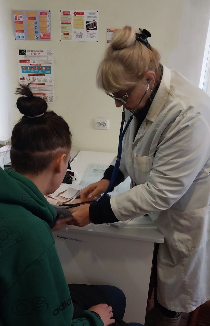 Мобильный ФАП Славяносербской ЦРБ продолжает заботиться о здоровье жителей в отдаленных селах