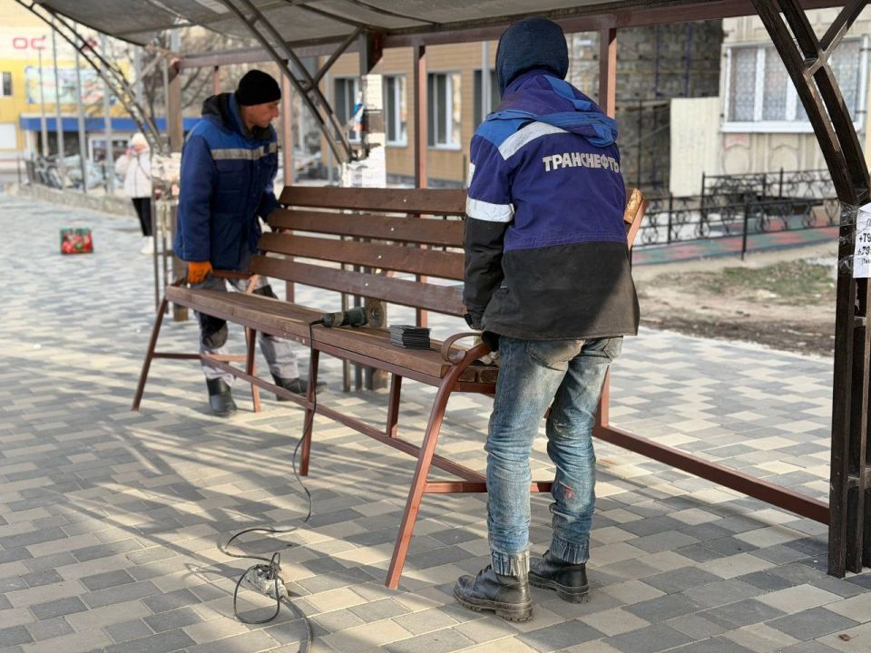 Сергей Колягин: Продолжаем благоустраивать первомайский «Манеж» Сергей Колягин: Продолжаем благоустраивать первомайский «Манеж»