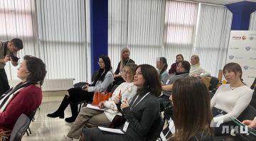 Организация службы клининга, изготовление сувениров, продажа недвижимости и обустройство пространства для женщин с детьми легли в основу некоторых проектов жительниц ЛНР, участвующих в федеральной программе «Мама открывает...