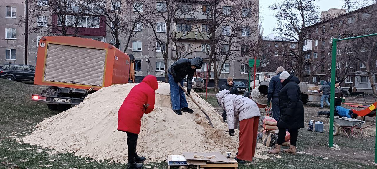 Сергей Крамаренко: Инициативный проект «Детская площадка» был внесен инициативной группой жителей поселка городского типа Лозовский в Администрацию Славяносербского муниципального округа Сергей Крамаренко: Инициативный проект «Детская площадка» был внесен инициативной группой жителей поселка городского типа Лозовский в Администрацию Славяносербского муниципального округа
