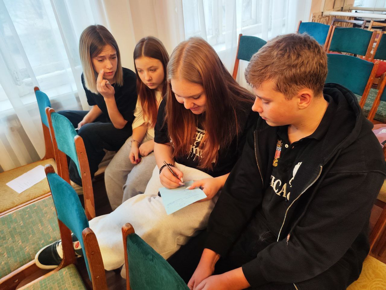 Квиз «Вредные привычки и терроризм» прошел в Успенской средней школе №2 Квиз «Вредные привычки и терроризм» прошел в Успенской средней школе №2