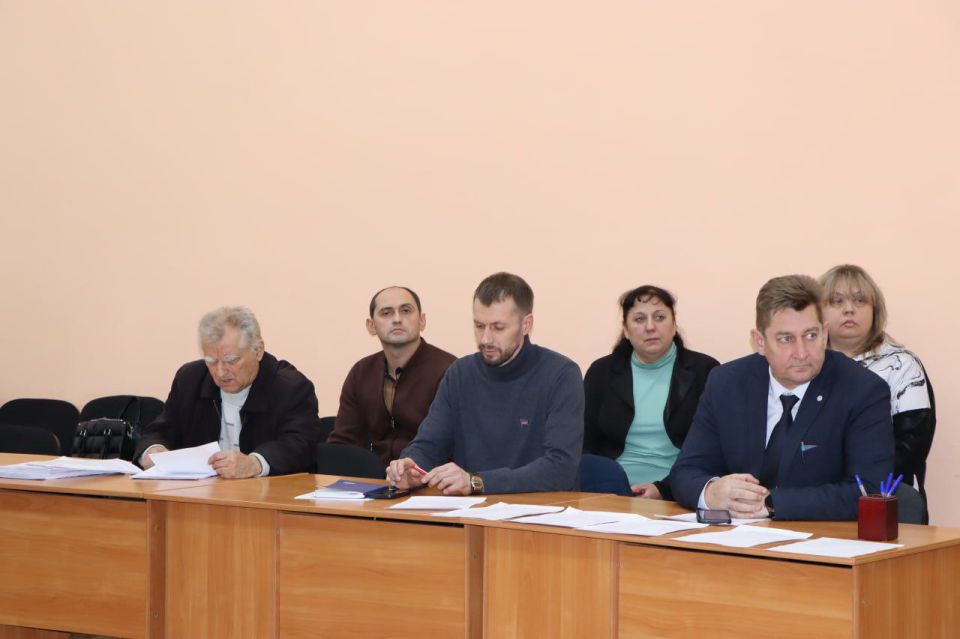 ������� �������: ��������� � �������������� ����������� ������������� ������������� ������ ������� ��������� 42-� ��������� ������ ������������ �������������� ������ I ������