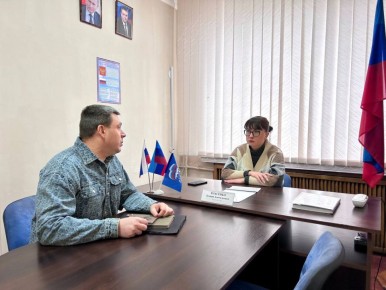 16 декабря заместитель Главы Администрации городского округа муниципальное образование городской округ город Красный Луч Ксения Власенко провела личный прием граждан